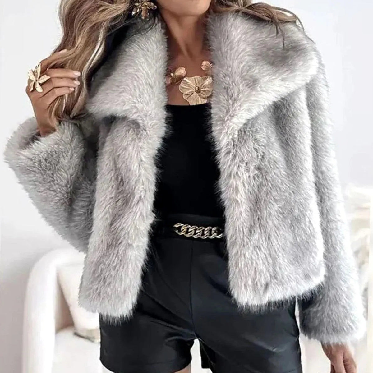 Chic Cropped Open-Front Fur Jacket with Wide Lapels