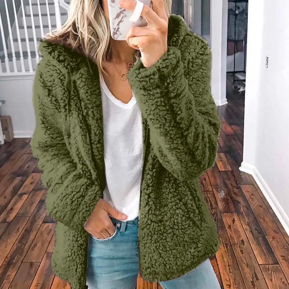 Cosy Oversized Teddy Fleece Jacket with Hood and Side Pockets