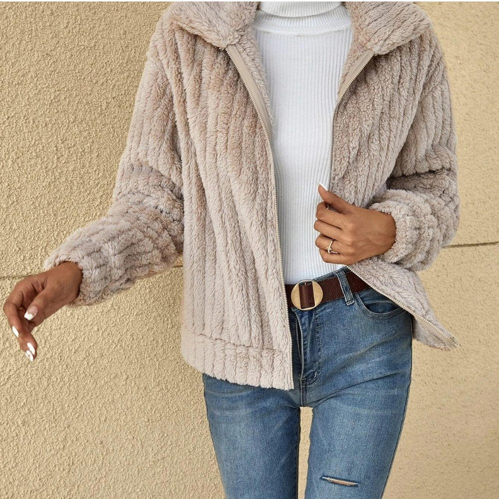 Cosy Teddy Fleece Jacket with Wide Collar and Ribbed Texture